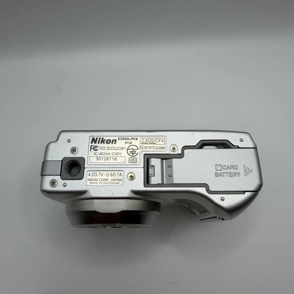 Nikon Coolpix P2 Digital Camera 5.1 MP 3.5X‎ Zoom Wi-Fi Silver Compact LCD